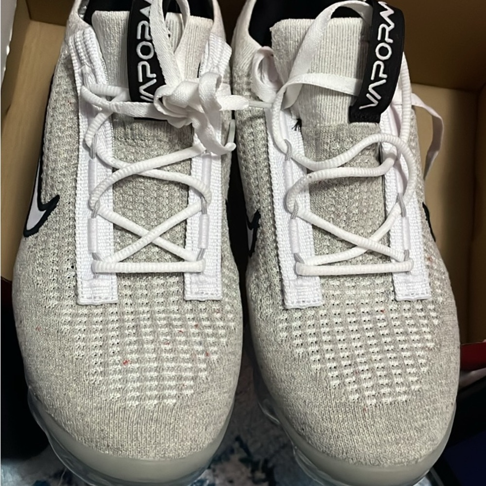 Nike VaporMax Flyknit Sneakers — White/Grey with Black Accents